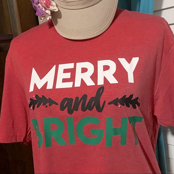 Christmas T-Shirt - Picture 1 of 3